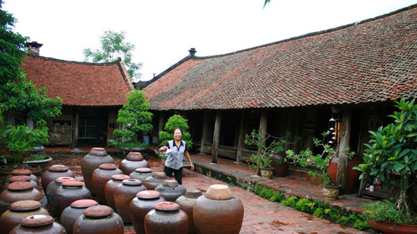 Nhà cổ ở Làng cổ Đường Lâm Hà Nội